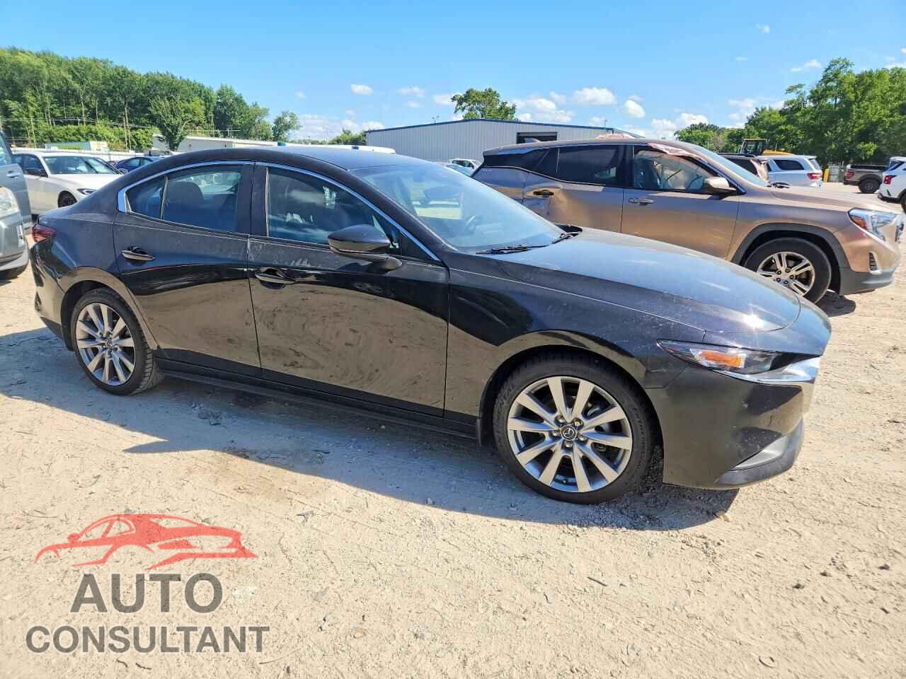 MAZDA 3 2023 - 3MZBPABM8PM368750