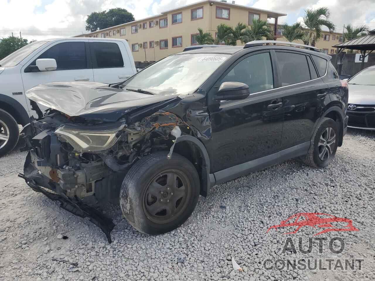 TOYOTA RAV4 2018 - 2T3BFREV5JW825688