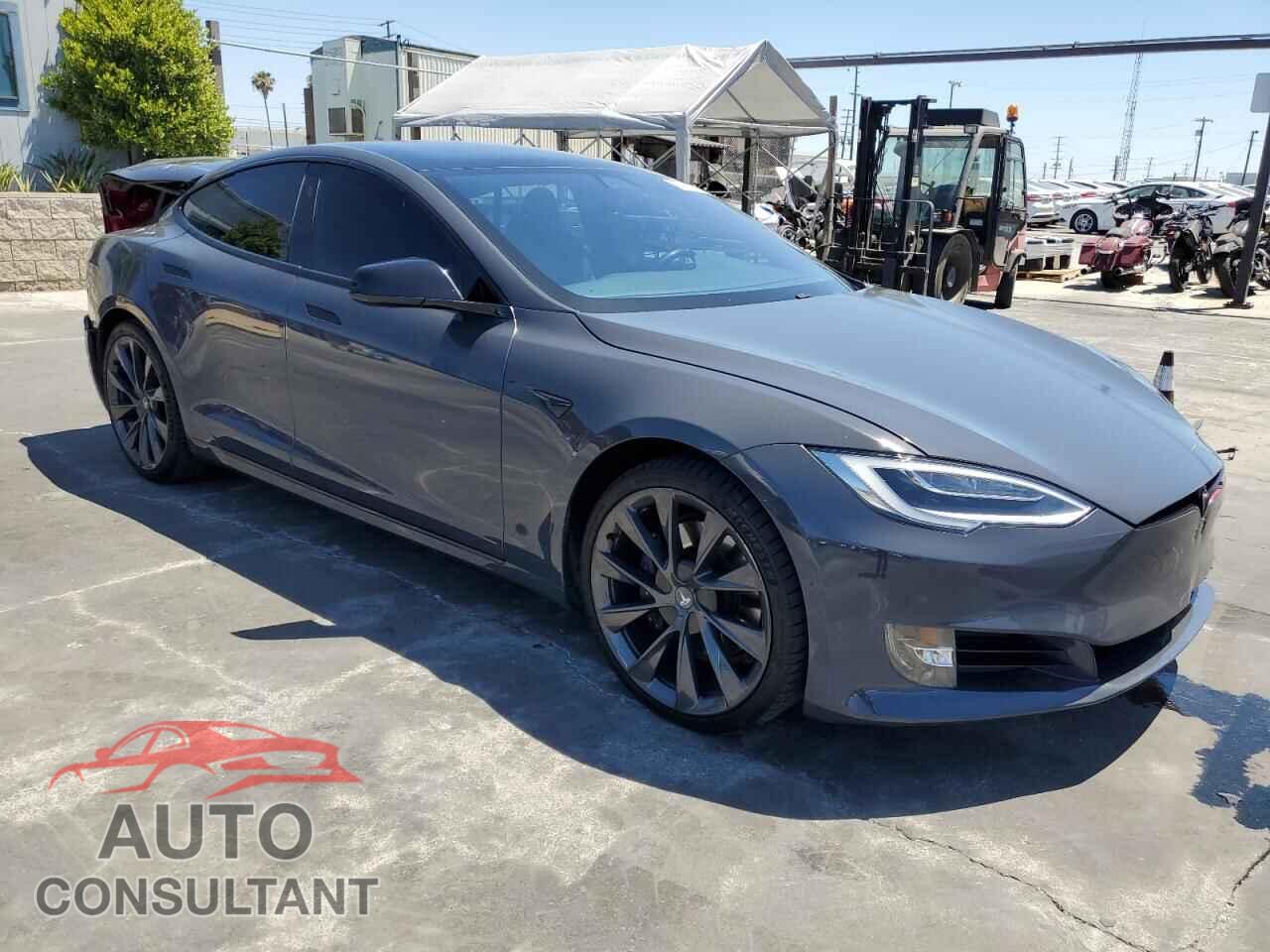 TESLA MODEL S 2020 - 5YJSA1E21LF370627