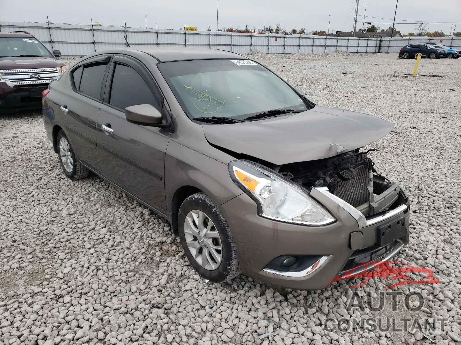 NISSAN VERSA 2017 - 3N1CN7AP1HL809897