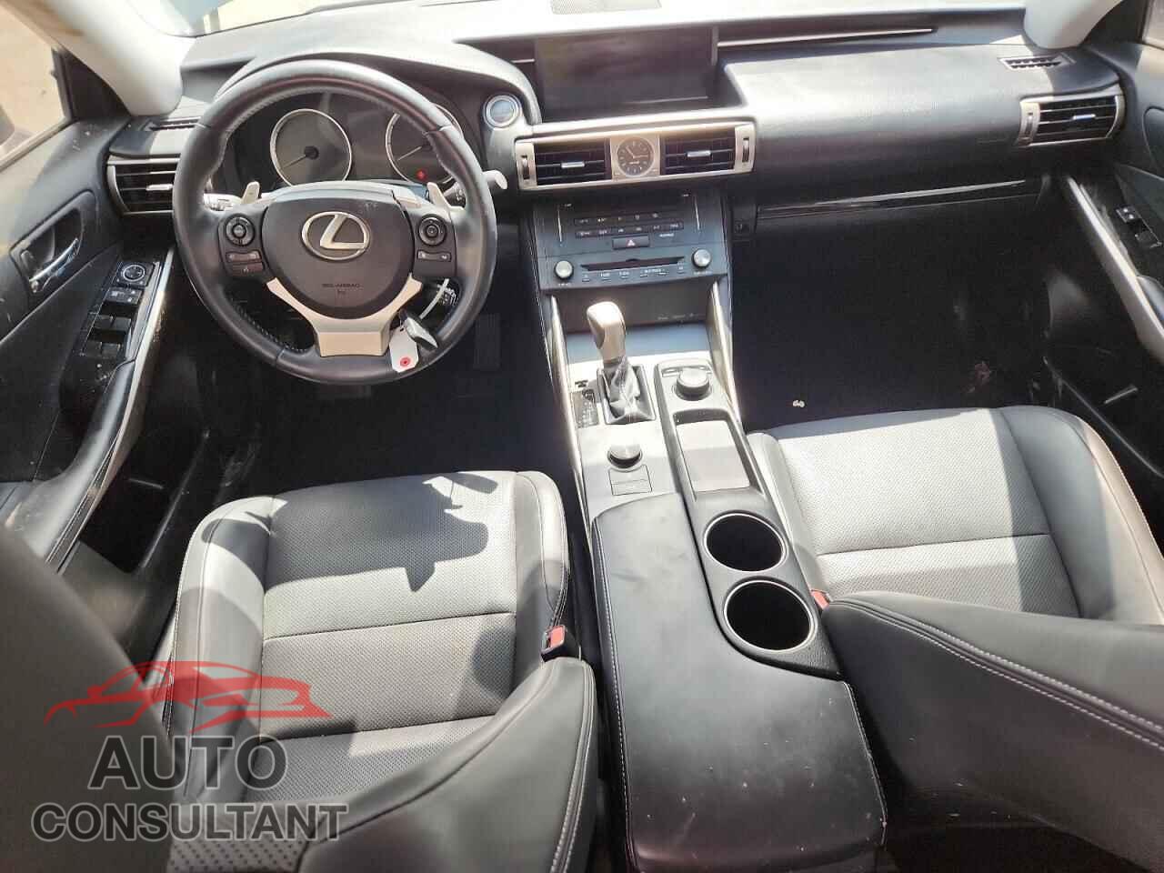LEXUS IS 2015 - JTHBF1D22F5044486