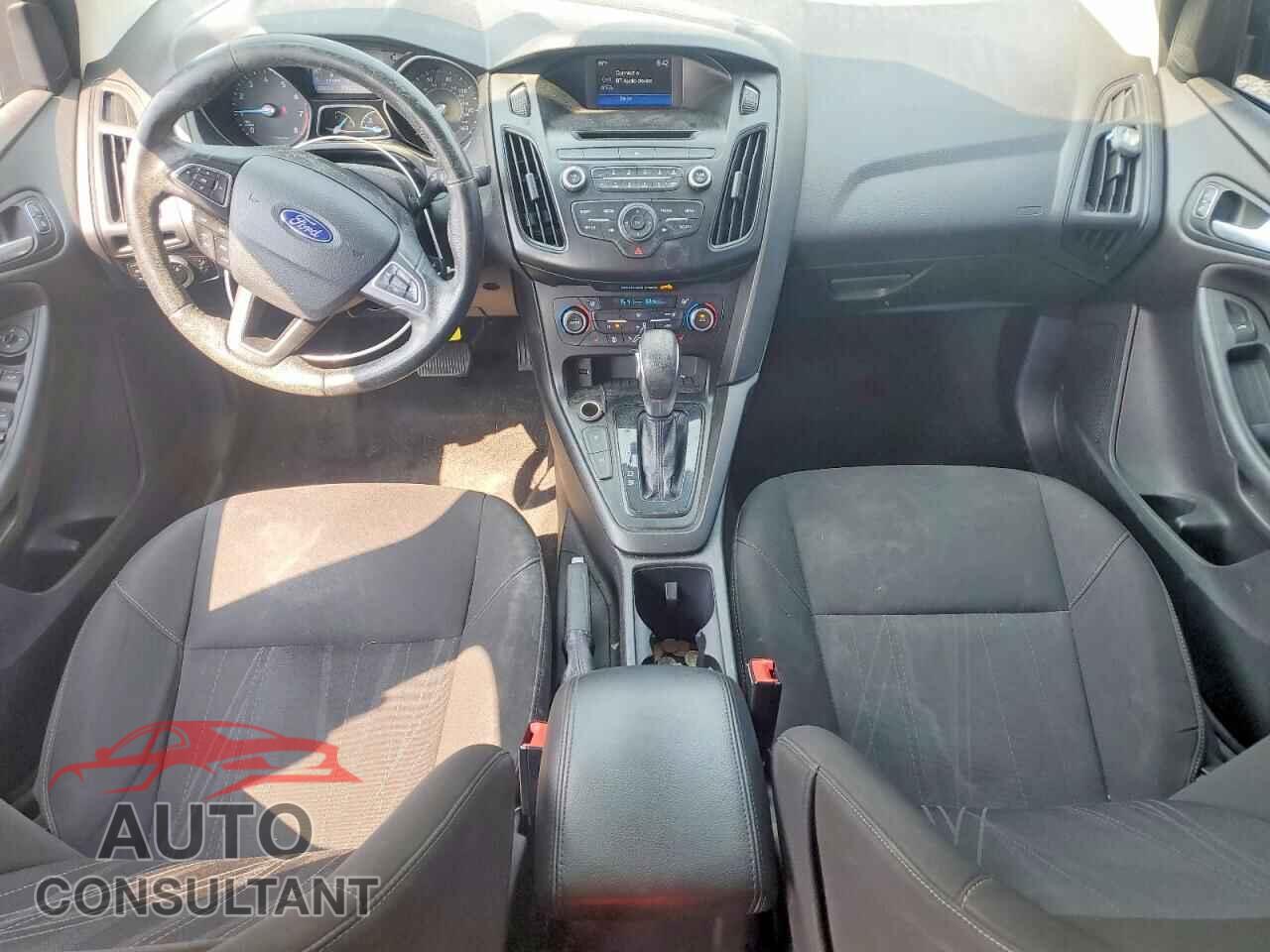 FORD FOCUS 2017 - 1FADP3FE9HL334951