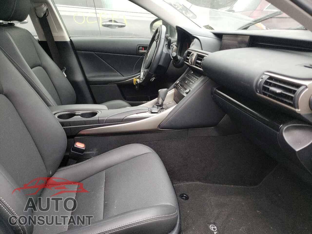 LEXUS IS 2017 - JTHCM1D23H5023479