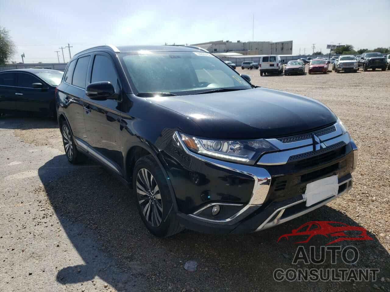 MITSUBISHI OUTLANDER 2019 - JA4AD3A39KZ012112