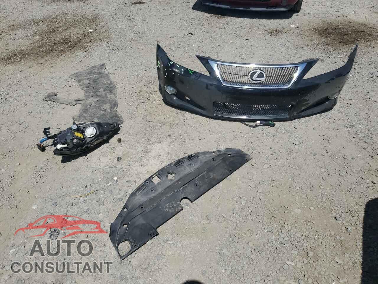 LEXUS IS 2011 - JTHFE2C27B2506578