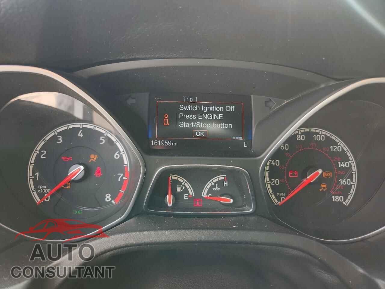 FORD FOCUS 2016 - 1FADP3L90GL226949