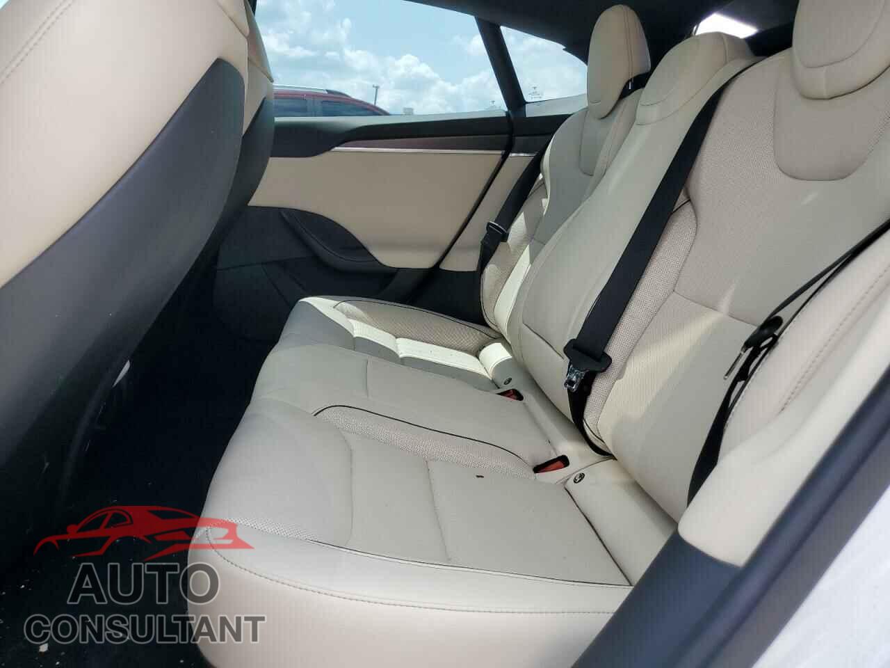 TESLA MODEL S 2021 - 5YJSA1E65MF443082