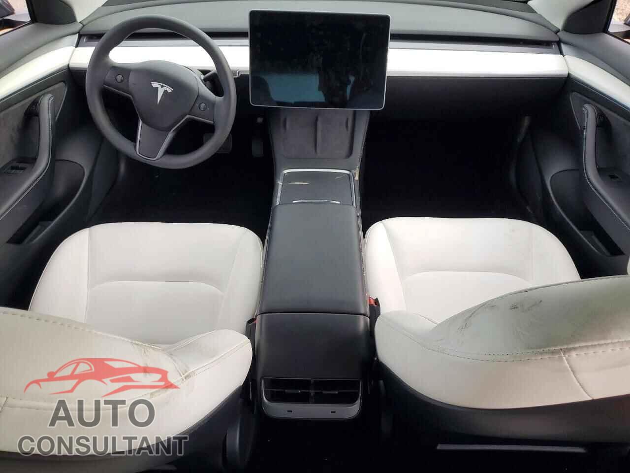 TESLA MODEL 3 2022 - 5YJ3E1EB8NF194235
