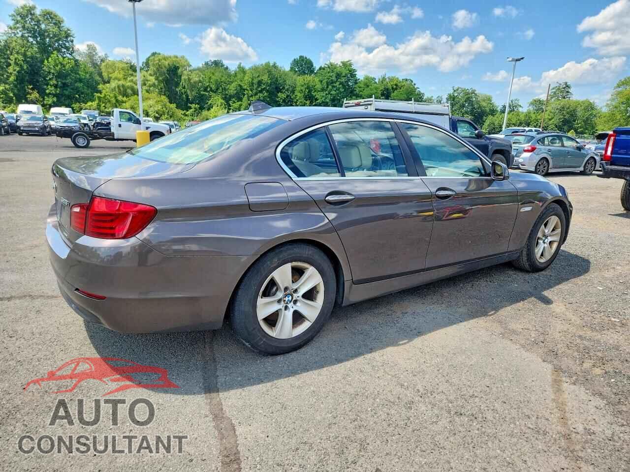 BMW 5 SERIES 2013 - WBAXH5C57DD111443