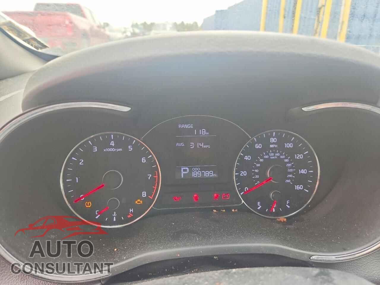KIA FORTE 2016 - KNAFK4A61G5610546