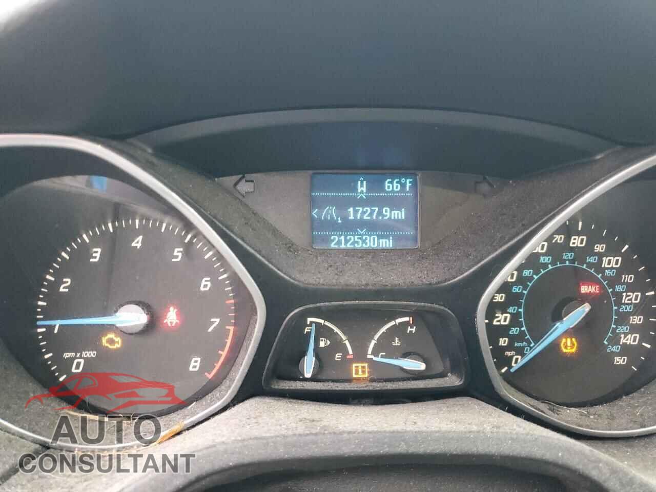 FORD FOCUS 2012 - 1FAHP3K23CL283498