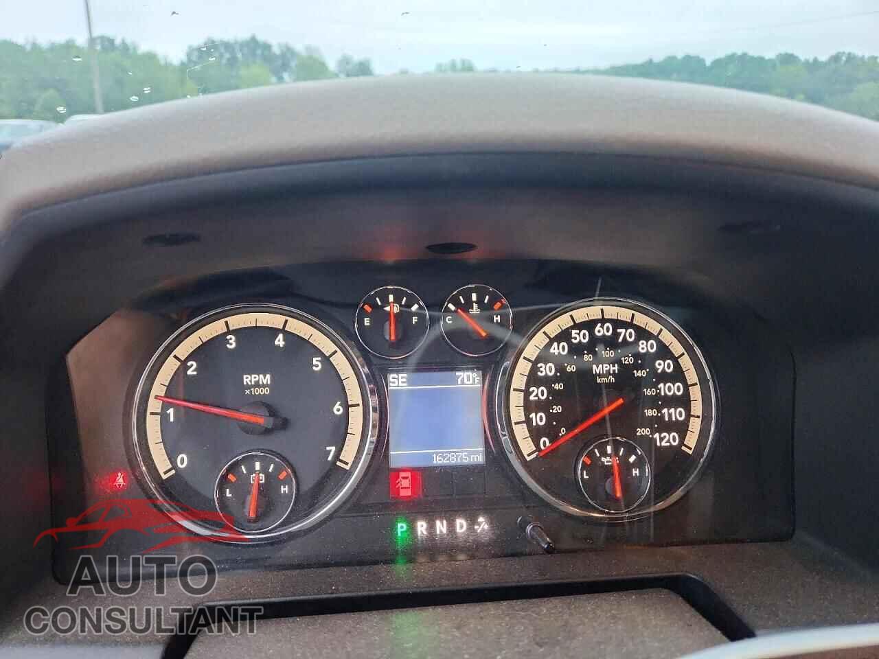 DODGE RAM 1500 2011 - 1D7RV1CT7BS524747