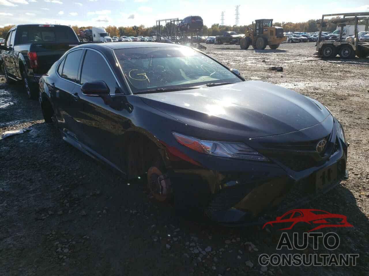 TOYOTA CAMRY 2018 - 4T1B61HK9JU033765