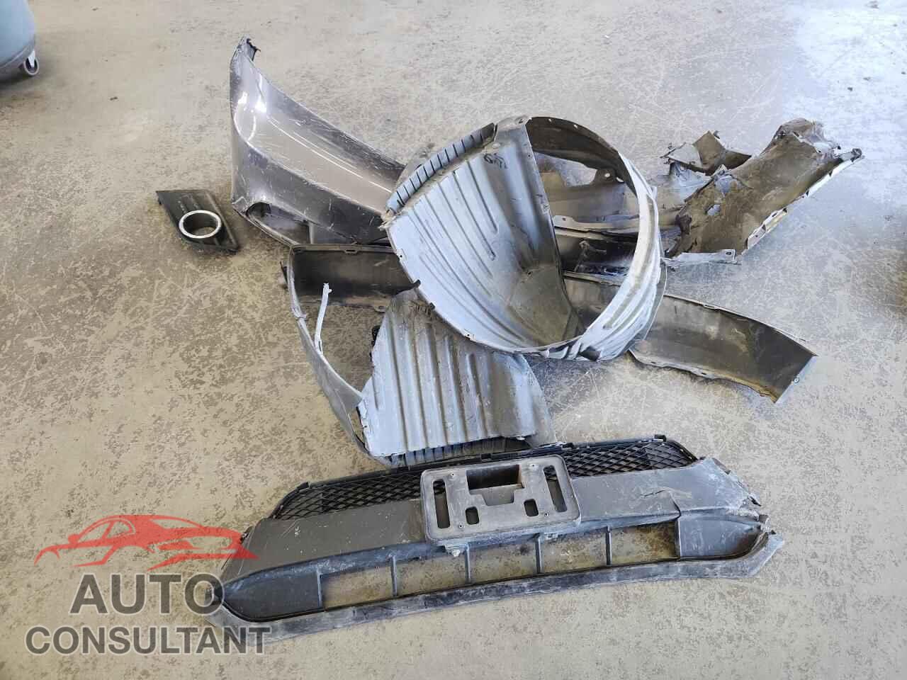 HONDA PILOT 2014 - 5FNYF4H51EB045109