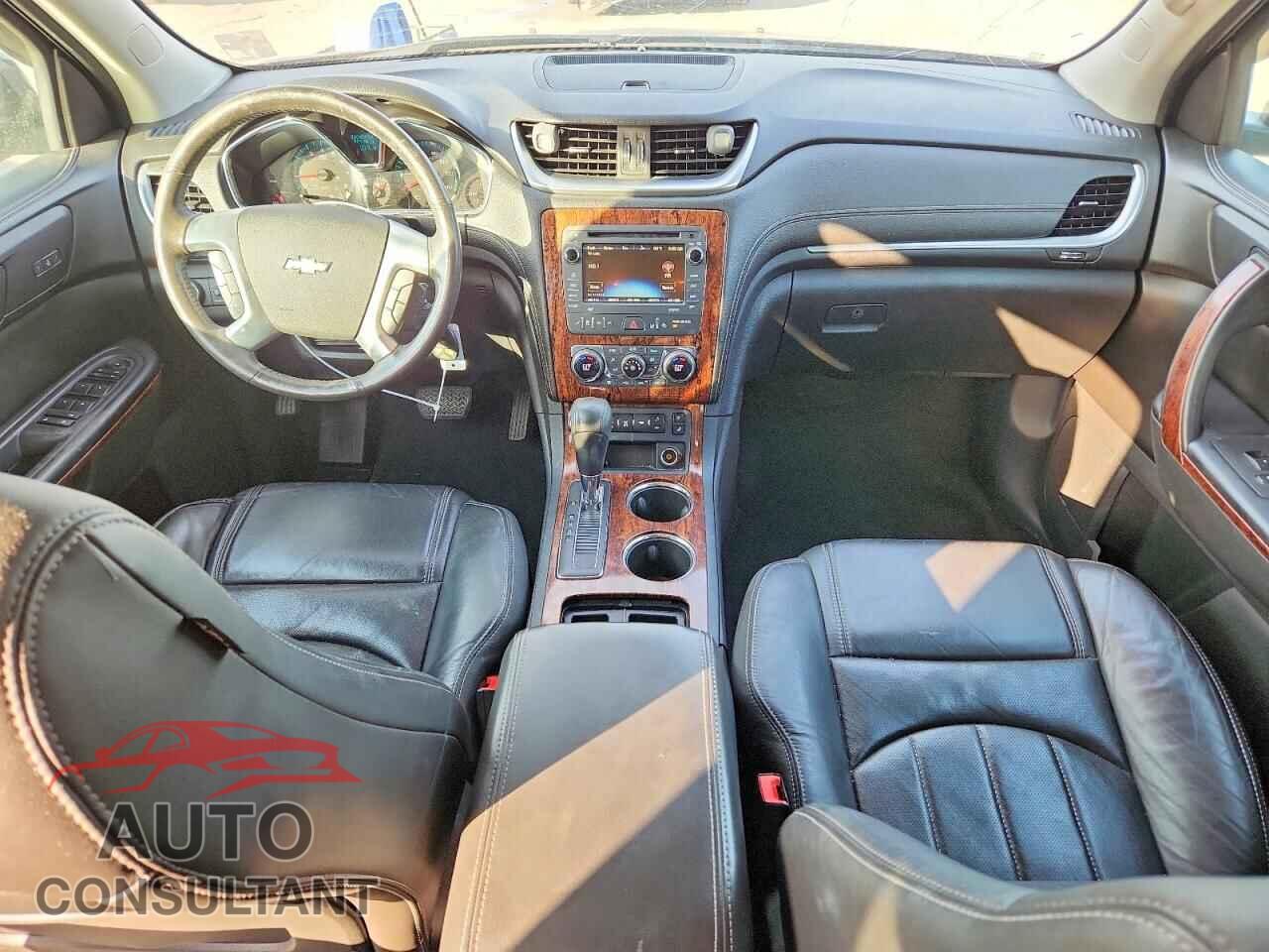 CHEVROLET TRAVERSE 2014 - 1GNKRJKD4EJ340197