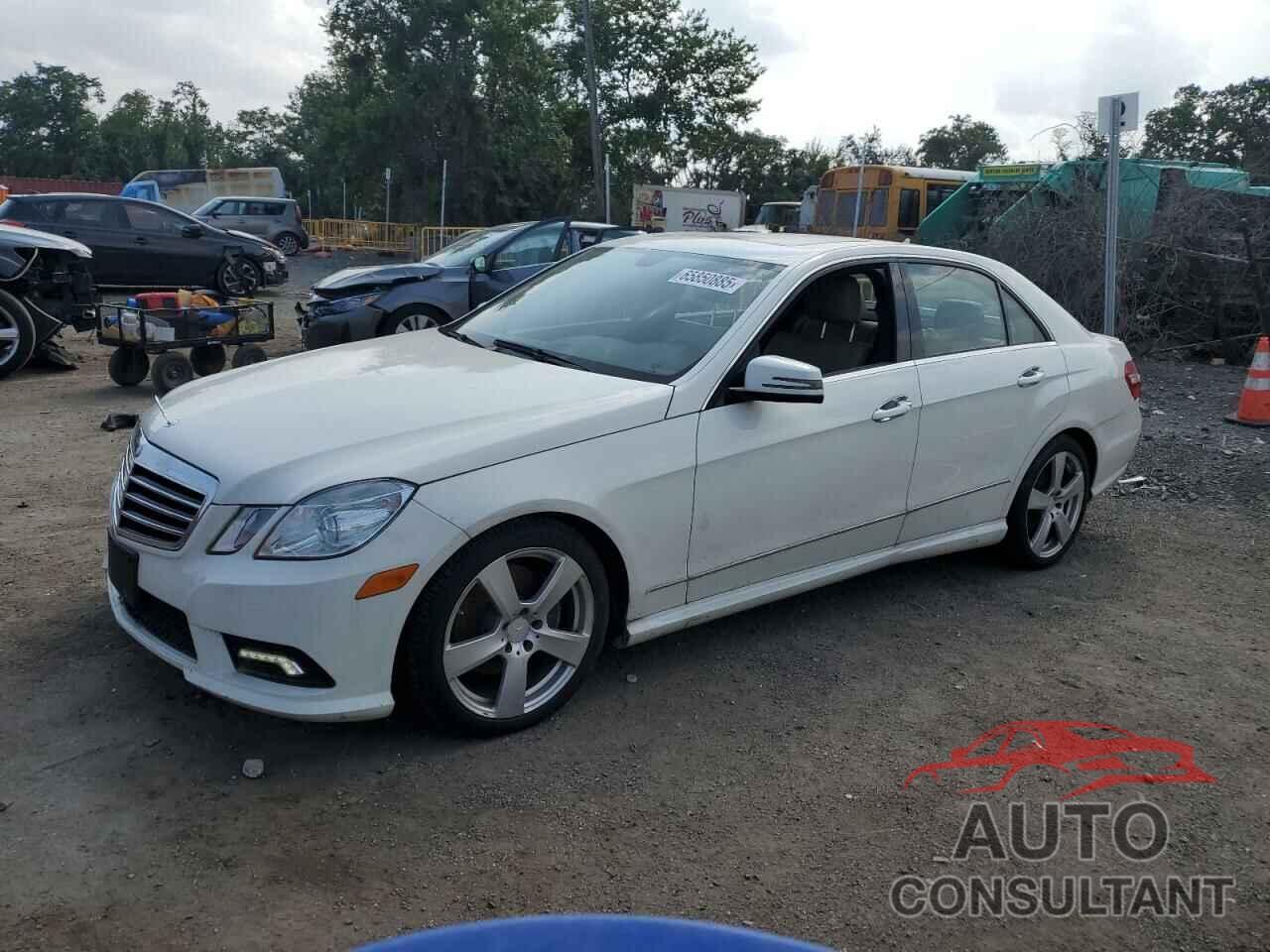 MERCEDES-BENZ E-CLASS 2011 - WDDHF8HB9BA468740