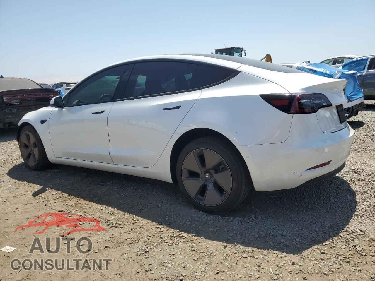 TESLA MODEL 3 2021 - 5YJ3E1EB5MF939795