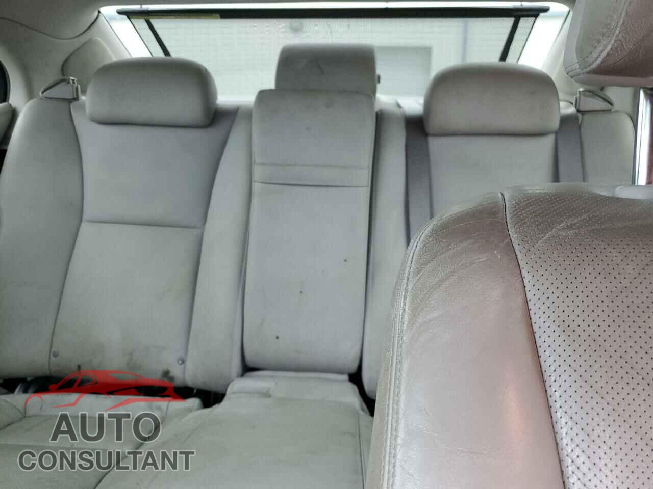 LEXUS LS460 2009 - JTHCL46F995000410