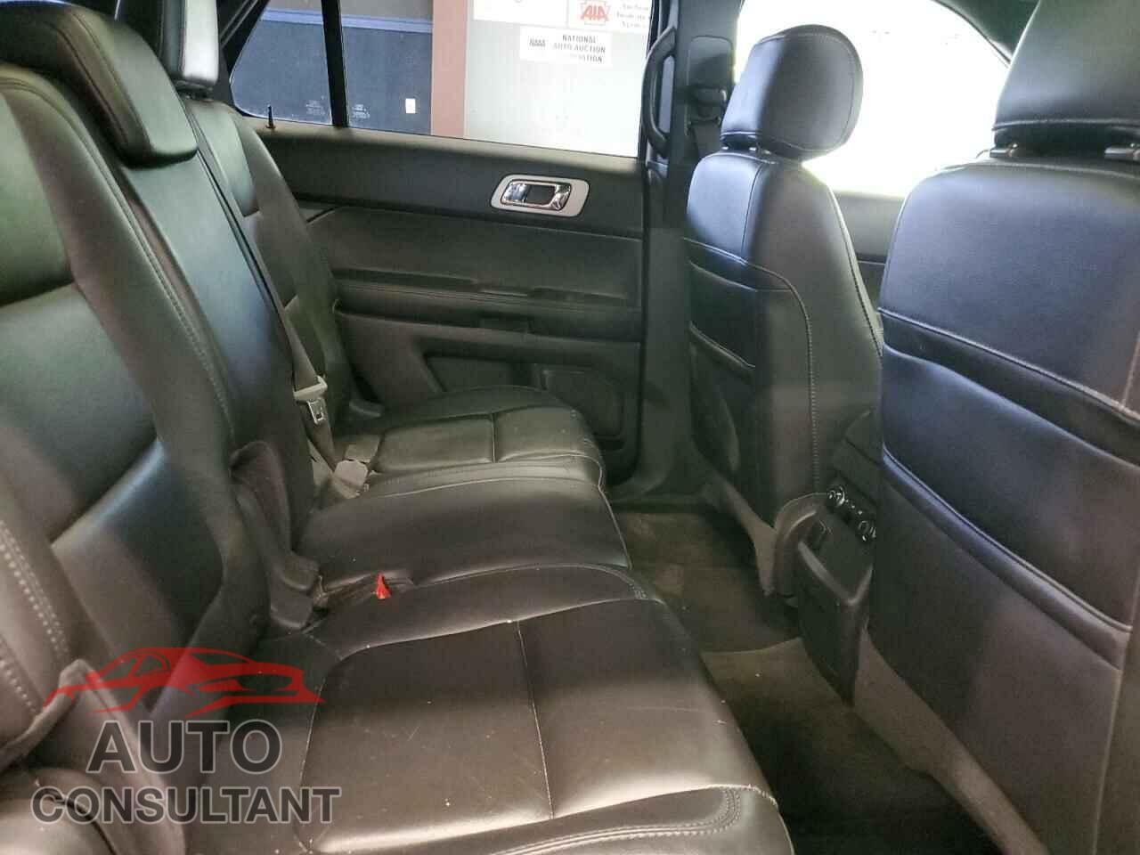 FORD EXPLORER 2011 - 1FMHK8D81BGA47751