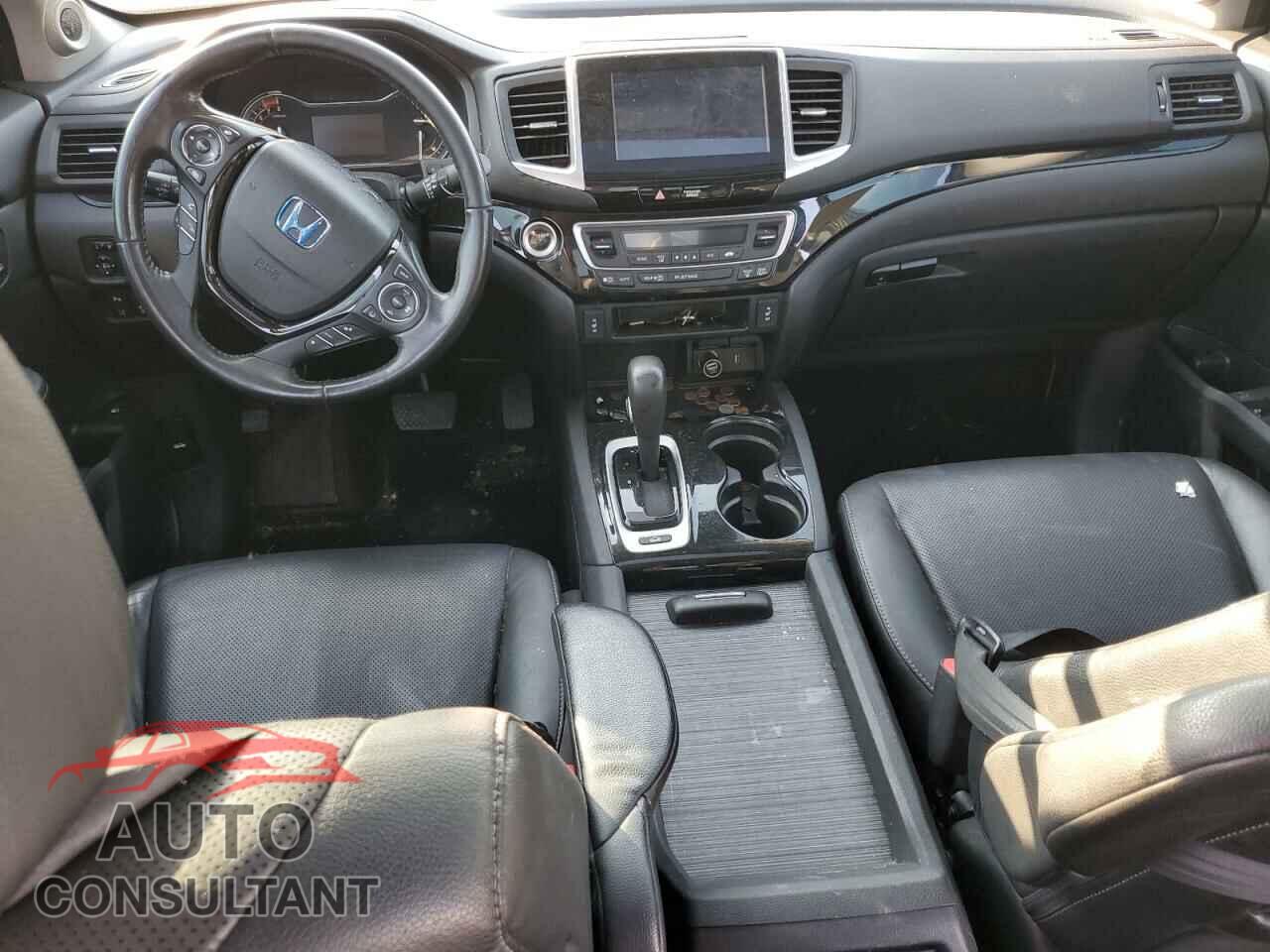 HONDA RIDGELINE 2017 - 5FPYK3F70HB008364