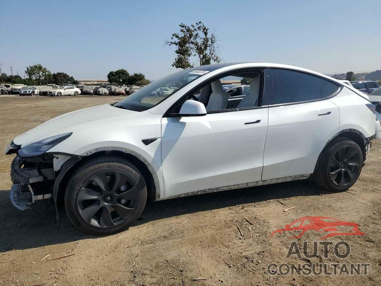 TESLA MODEL Y 2022 - 7SAYGDEE9NF355058