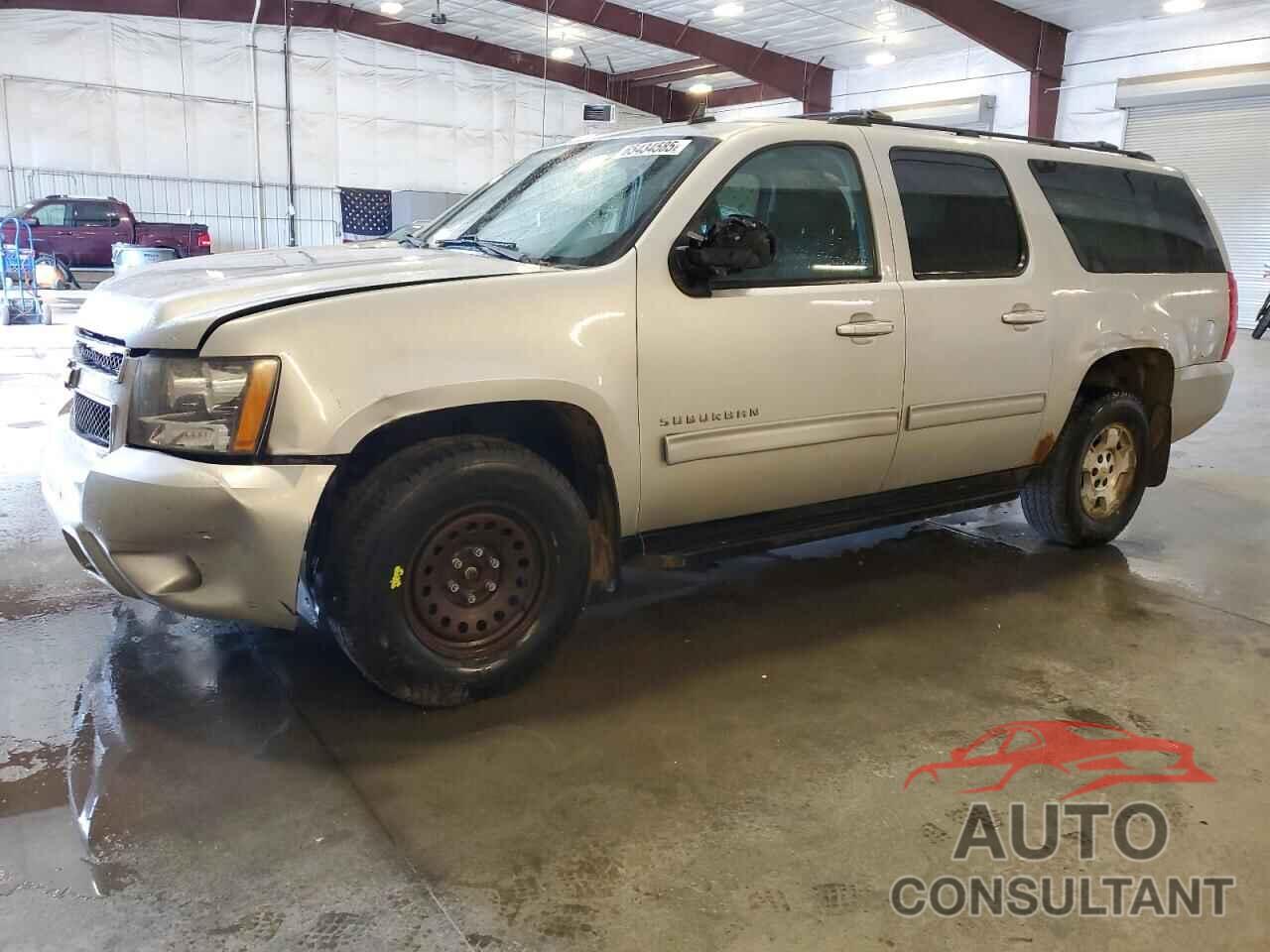 CHEVROLET SUBURBAN 2011 - 1GNSKHE37BR166073