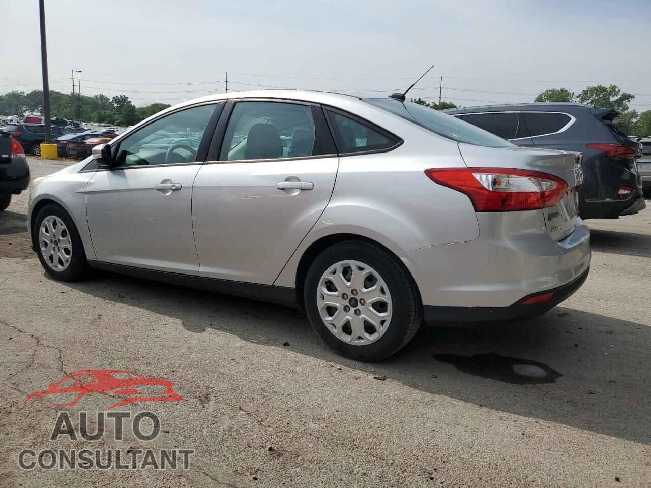 FORD FOCUS 2014 - 1FADP3F27EL335128