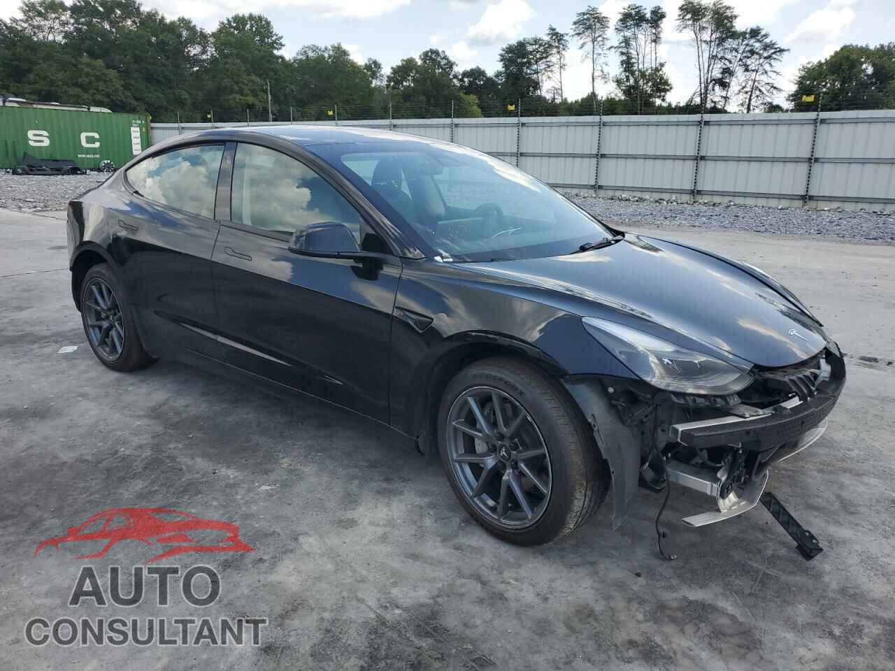 TESLA MODEL 3 2023 - 5YJ3E1EA5PF458795
