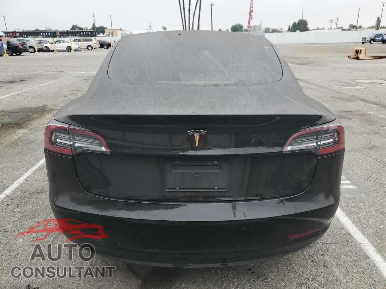 TESLA MODEL 3 2019 - 5YJ3E1EA1KF302293