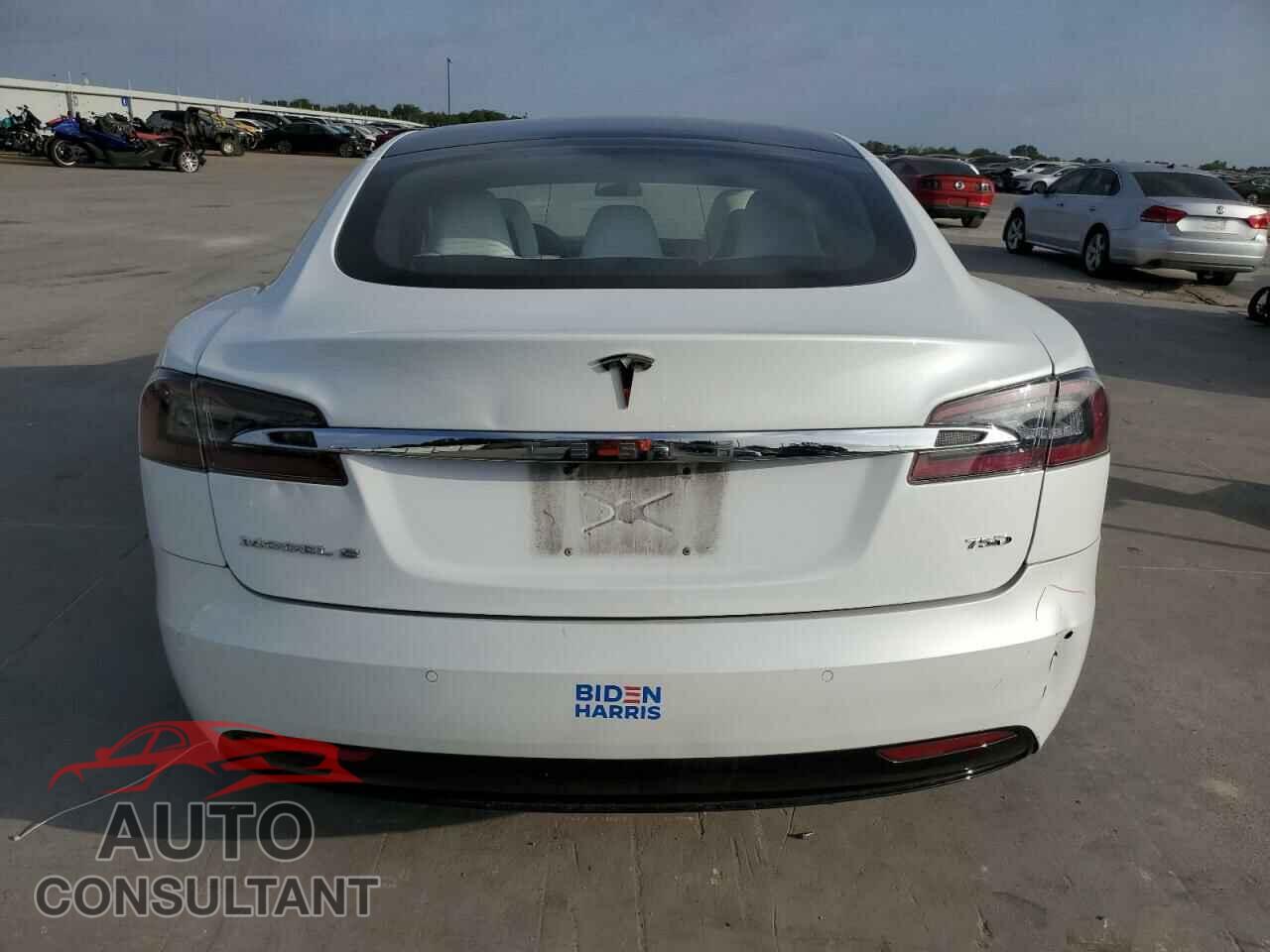 TESLA MODEL S 2017 - 5YJSA1E25HF183818