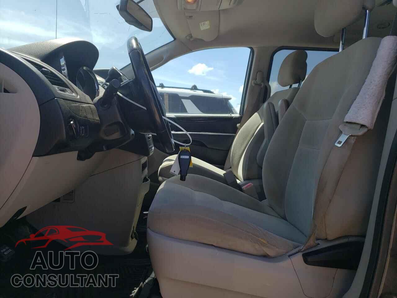 DODGE CARAVAN 2015 - 2C4RDGBG3FR587128