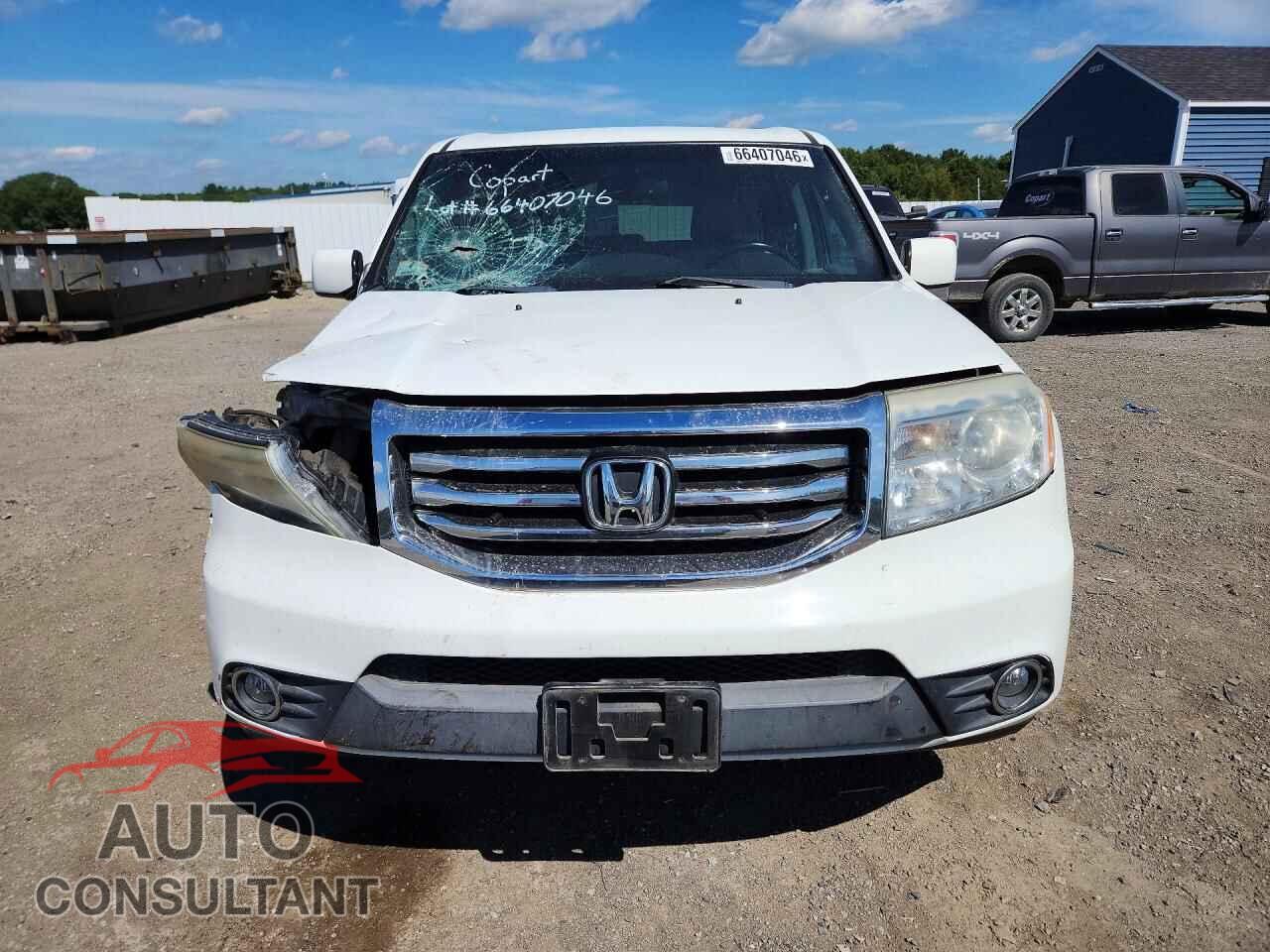 HONDA PILOT 2013 - 5FNYF4H51DB007619