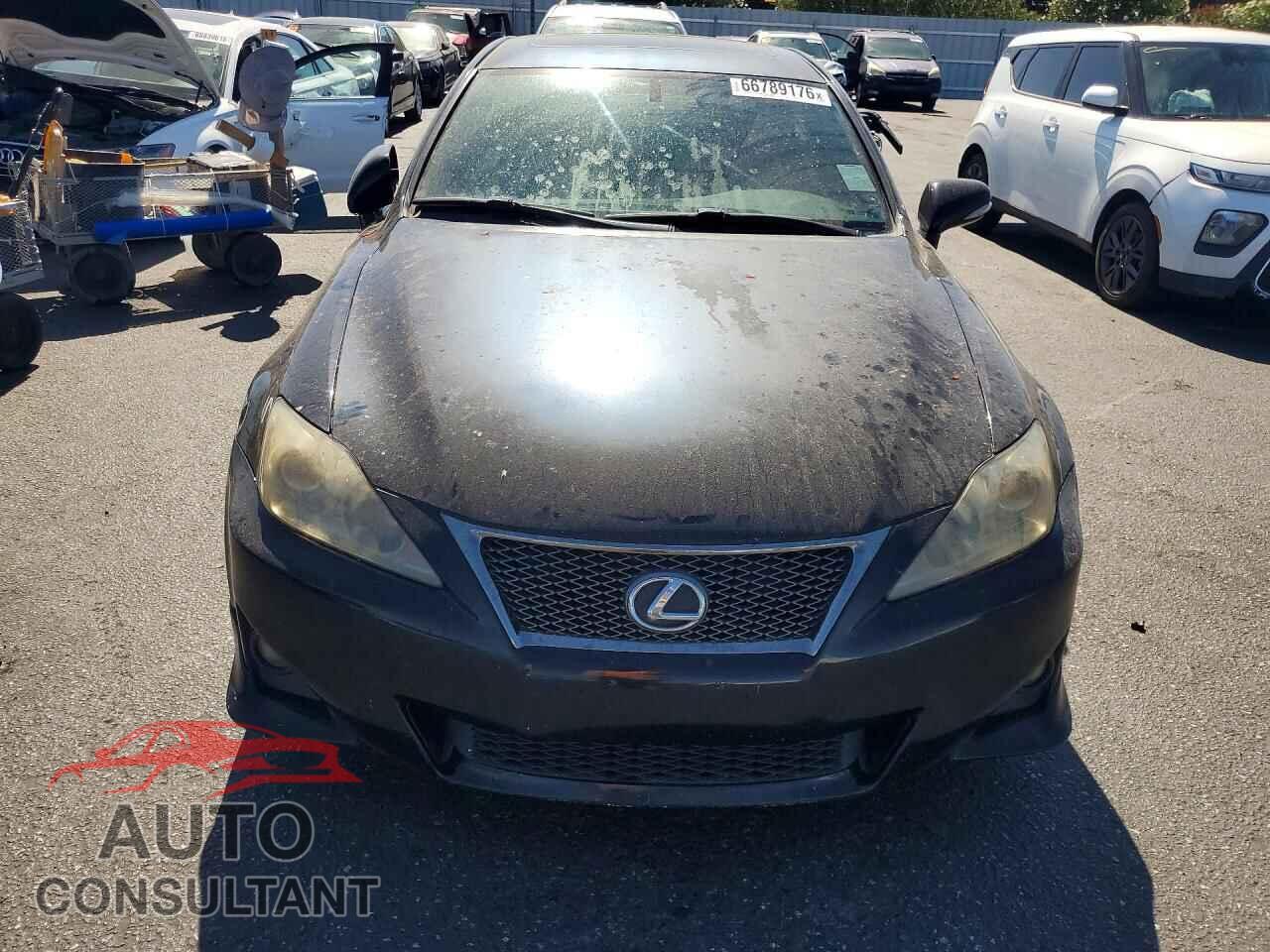 LEXUS IS 2013 - JTHBF5C28D5191918