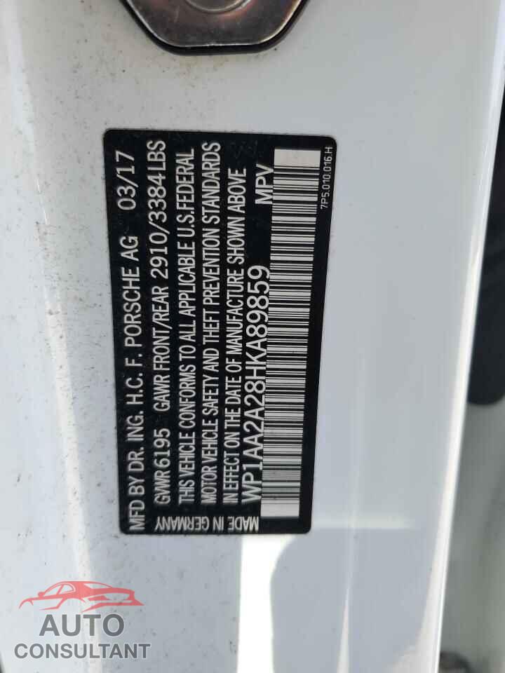 PORSCHE CAYENNE 2017 - WP1AA2A28HKA89859