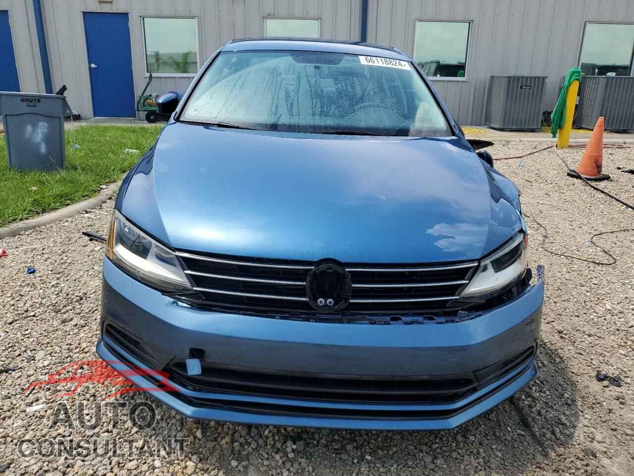 VOLKSWAGEN JETTA 2017 - 3VW2B7AJXHM342550