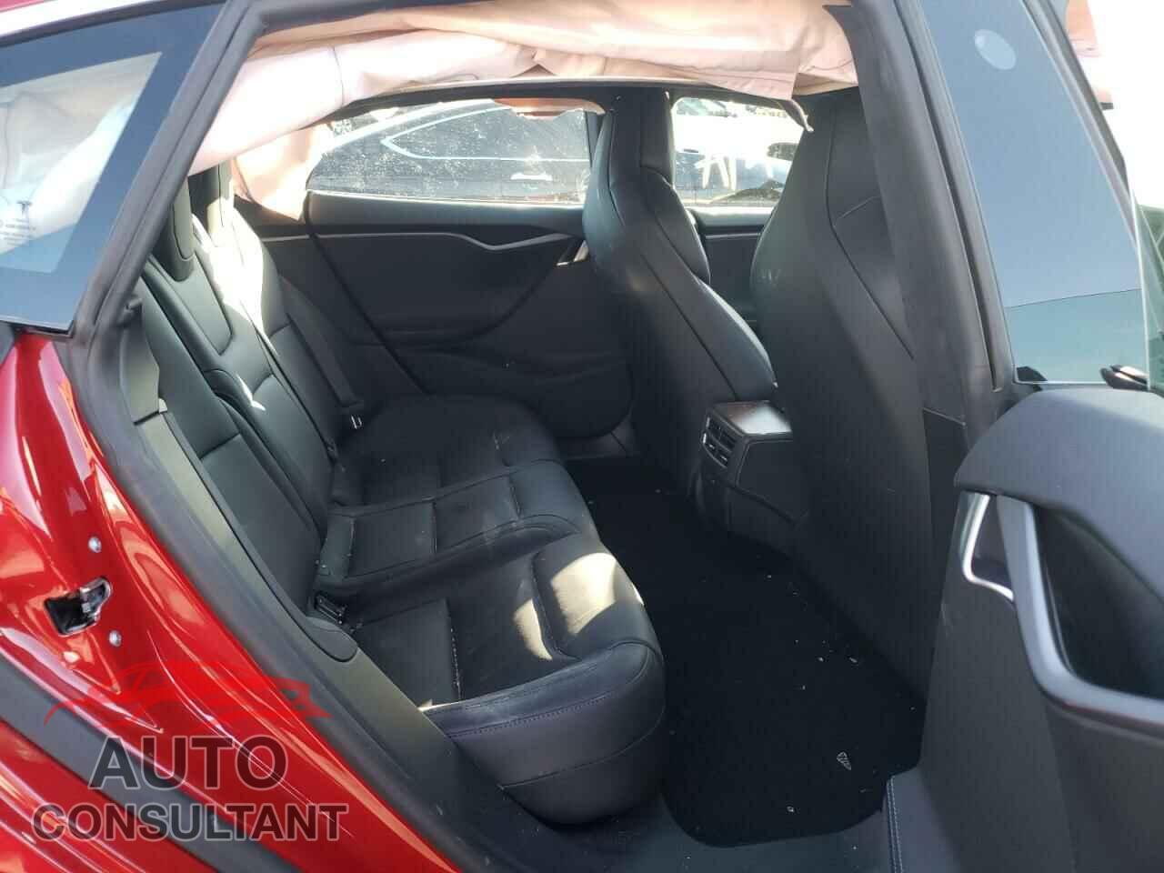 TESLA MODEL S 2019 - 5YJSA1E20KF305685