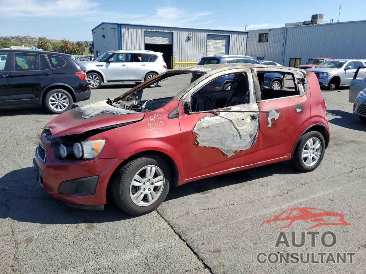 CHEVROLET SONIC 2013 - 1G1JC6SH3D4149740