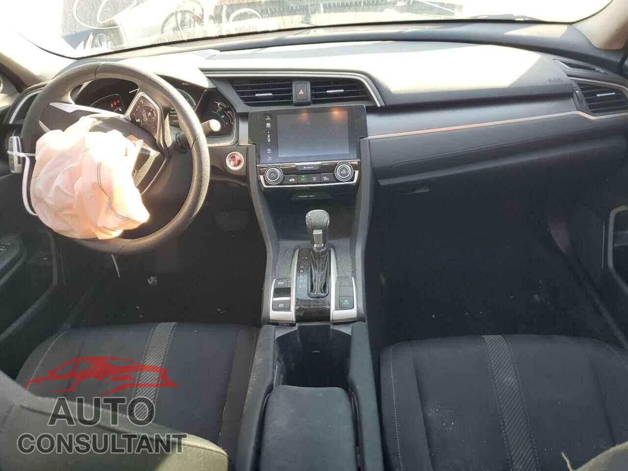 HONDA CIVIC 2017 - 19XFC2F77HE059244