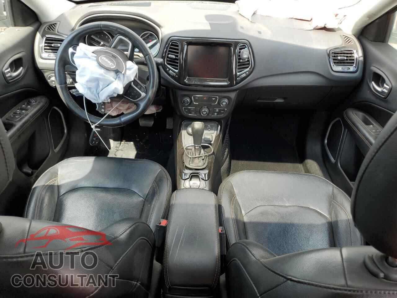 JEEP COMPASS 2019 - 3C4NJDCB5KT735599