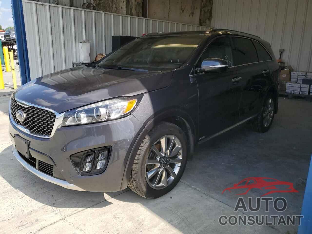 KIA SORENTO 2017 - 5XYPKDA58HG240123