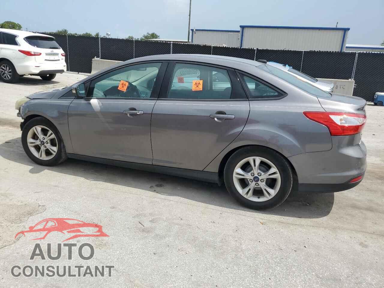 FORD FOCUS 2014 - 1FADP3F22EL204124