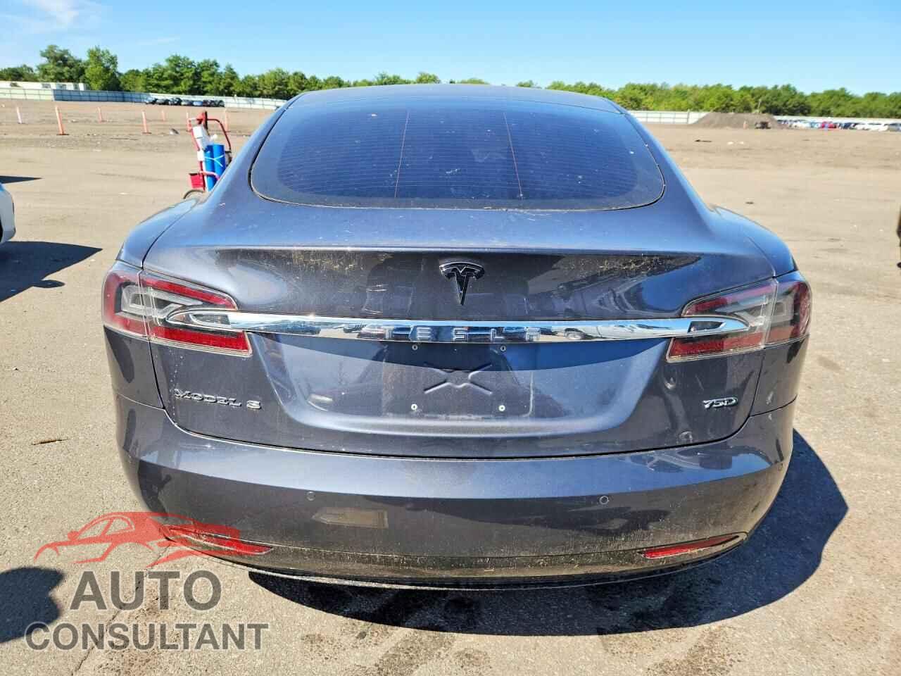 TESLA MODEL S 2017 - 5YJSA1E26HF192494