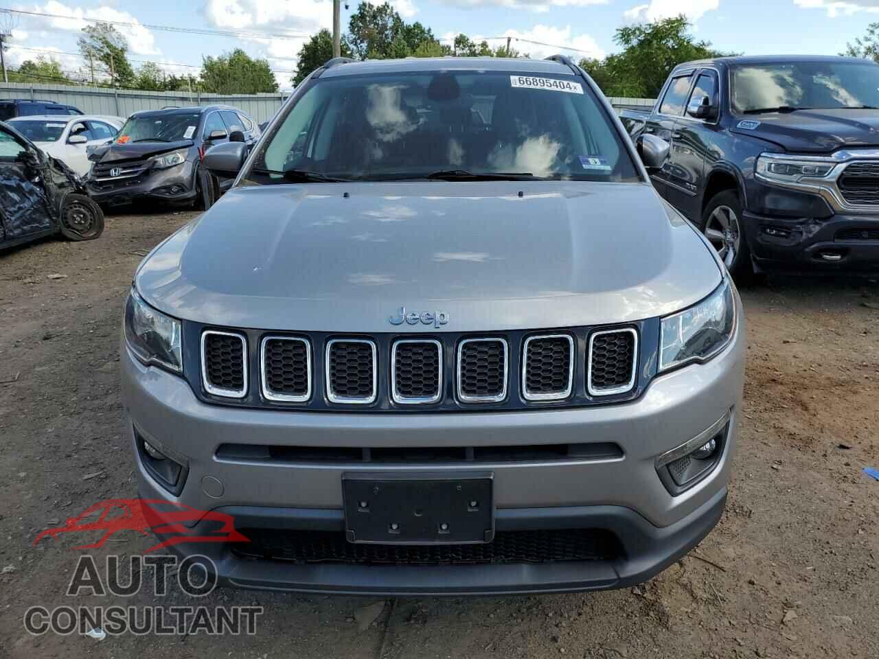 JEEP COMPASS 2019 - 3C4NJDBB0KT792505