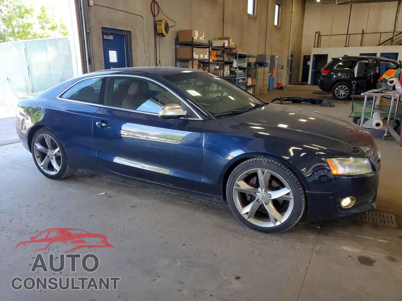 AUDI A5 2010 - WAURFAFR8AA071554