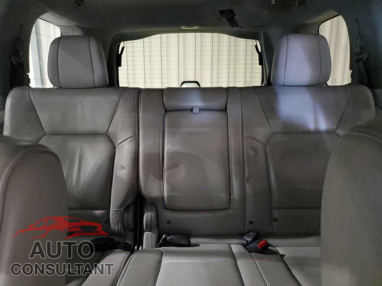 HONDA PILOT 2013 - 5FNYF4H5XDB009336