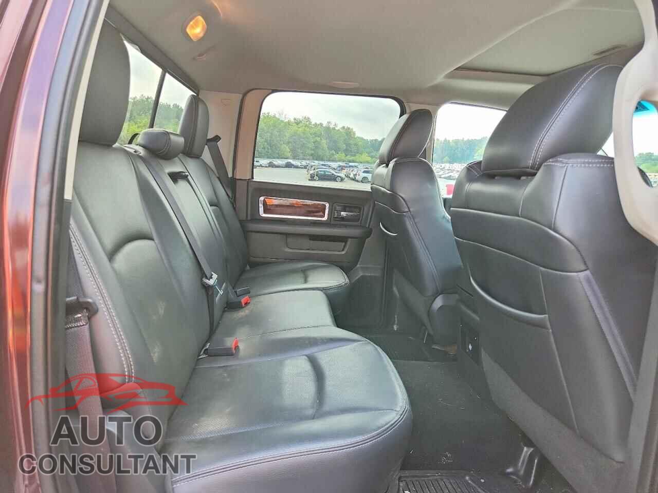 DODGE RAM 1500 2012 - 1C6RD7NT1CS247745