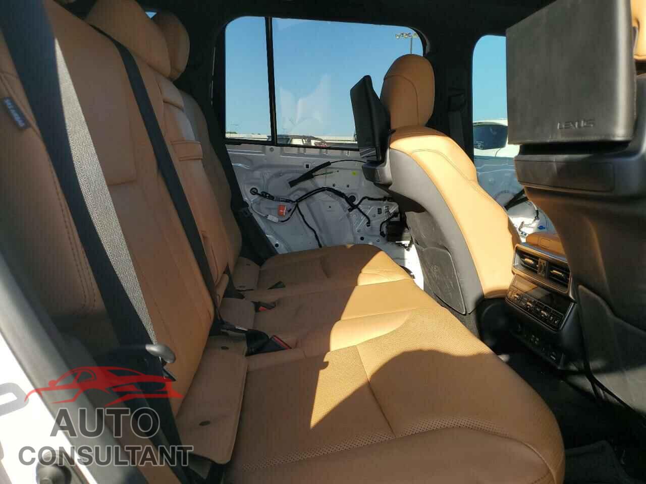 LEXUS LX 600 BAS 2023 - JTJGB7CX2P4020650