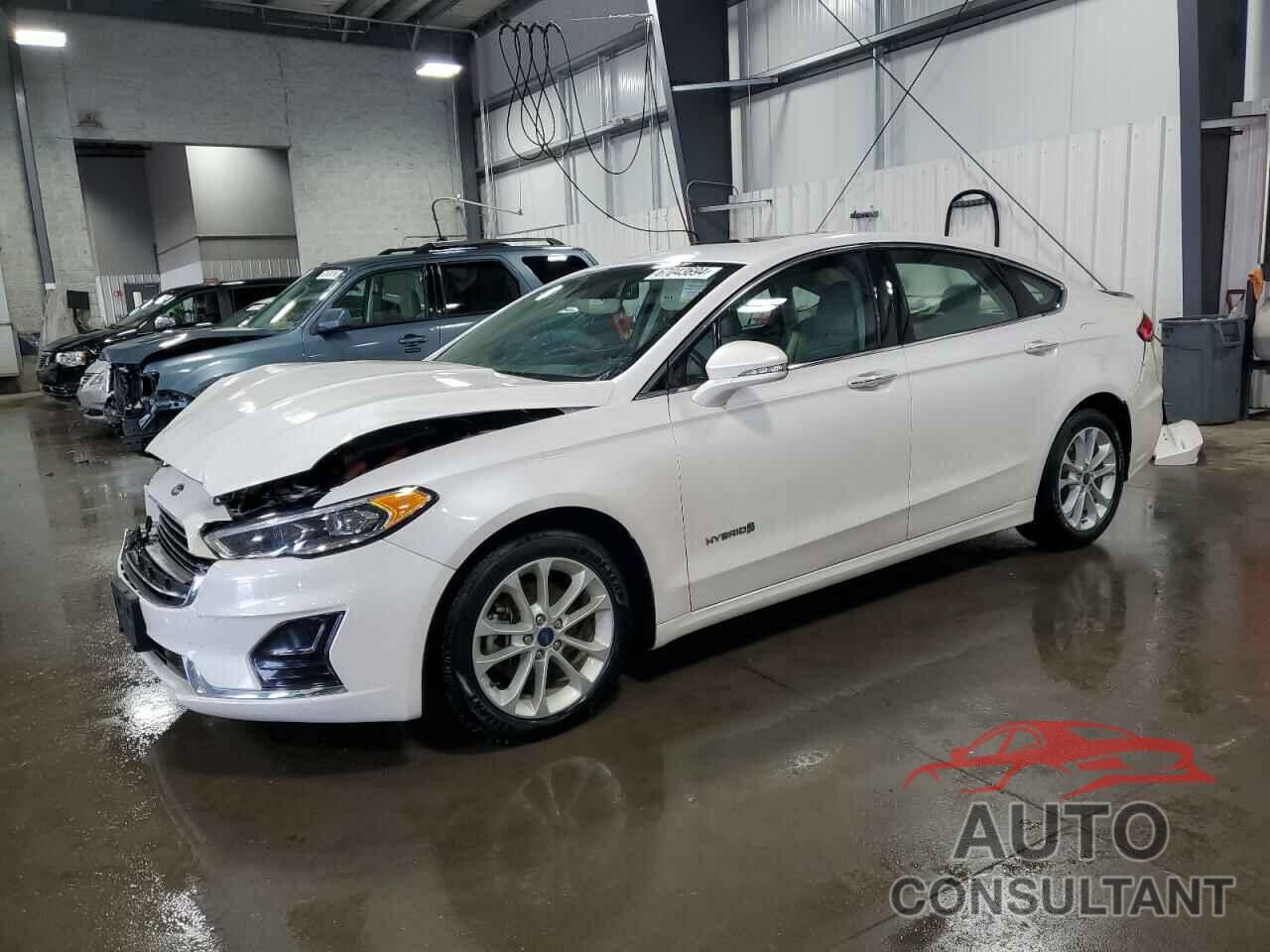 FORD FUSION 2019 - 3FA6P0MU1KR137279