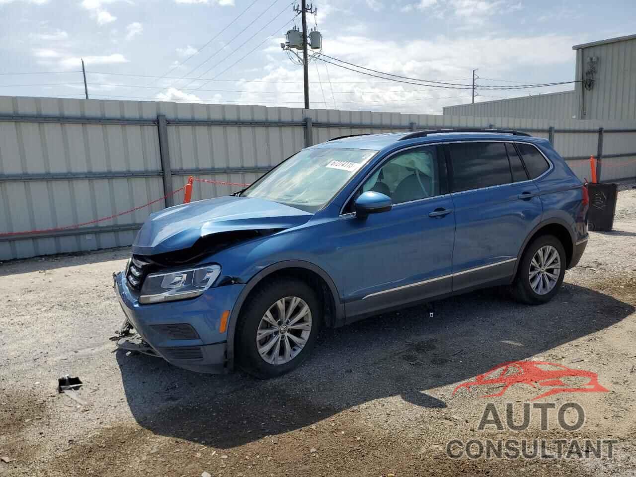 VOLKSWAGEN TIGUAN 2018 - 3VV3B7AX2JM211048