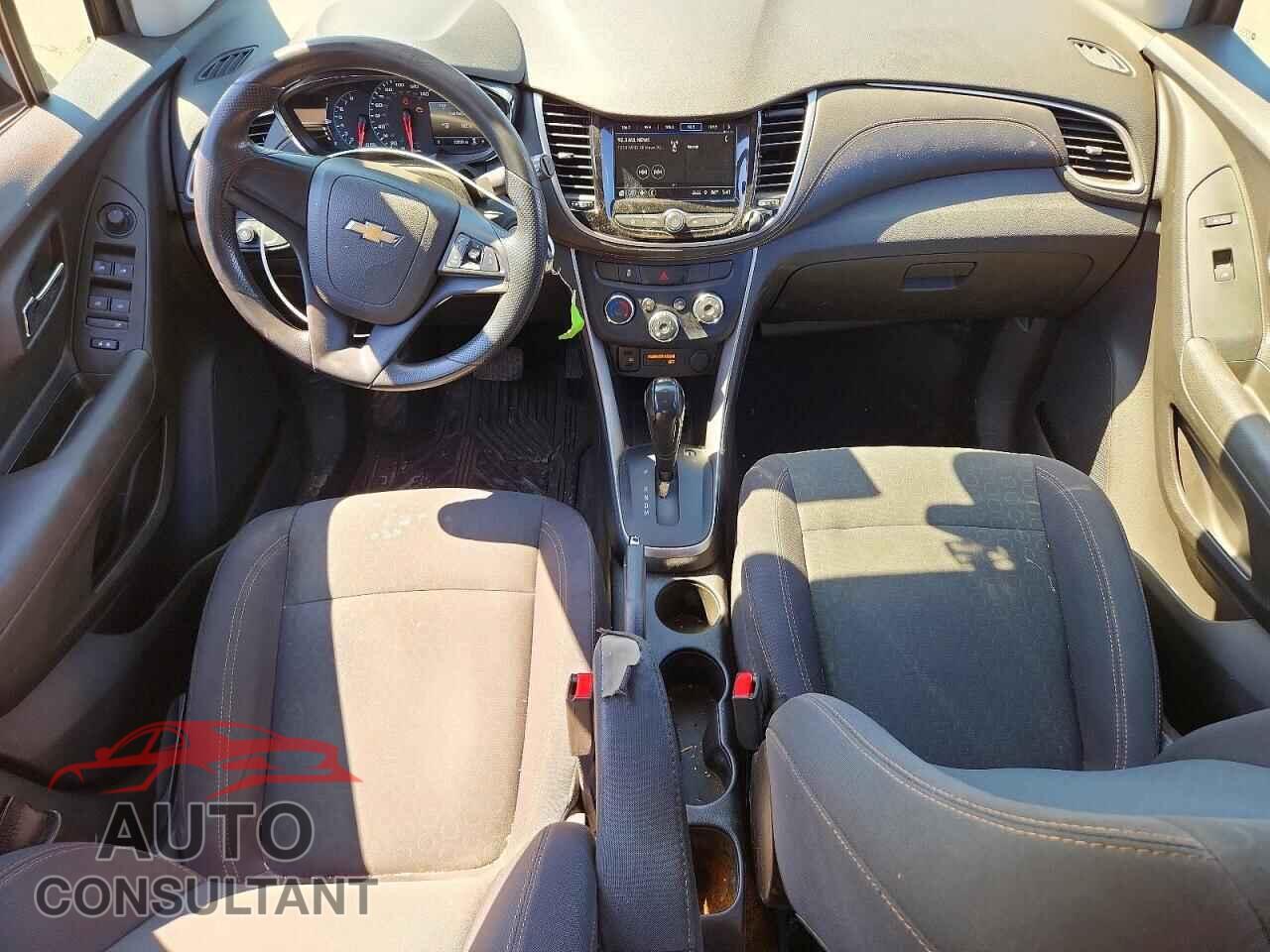 CHEVROLET TRAX 2019 - 3GNCJNSB3KL158559